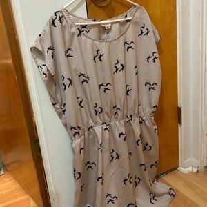 Grey, short sleeved bird dress